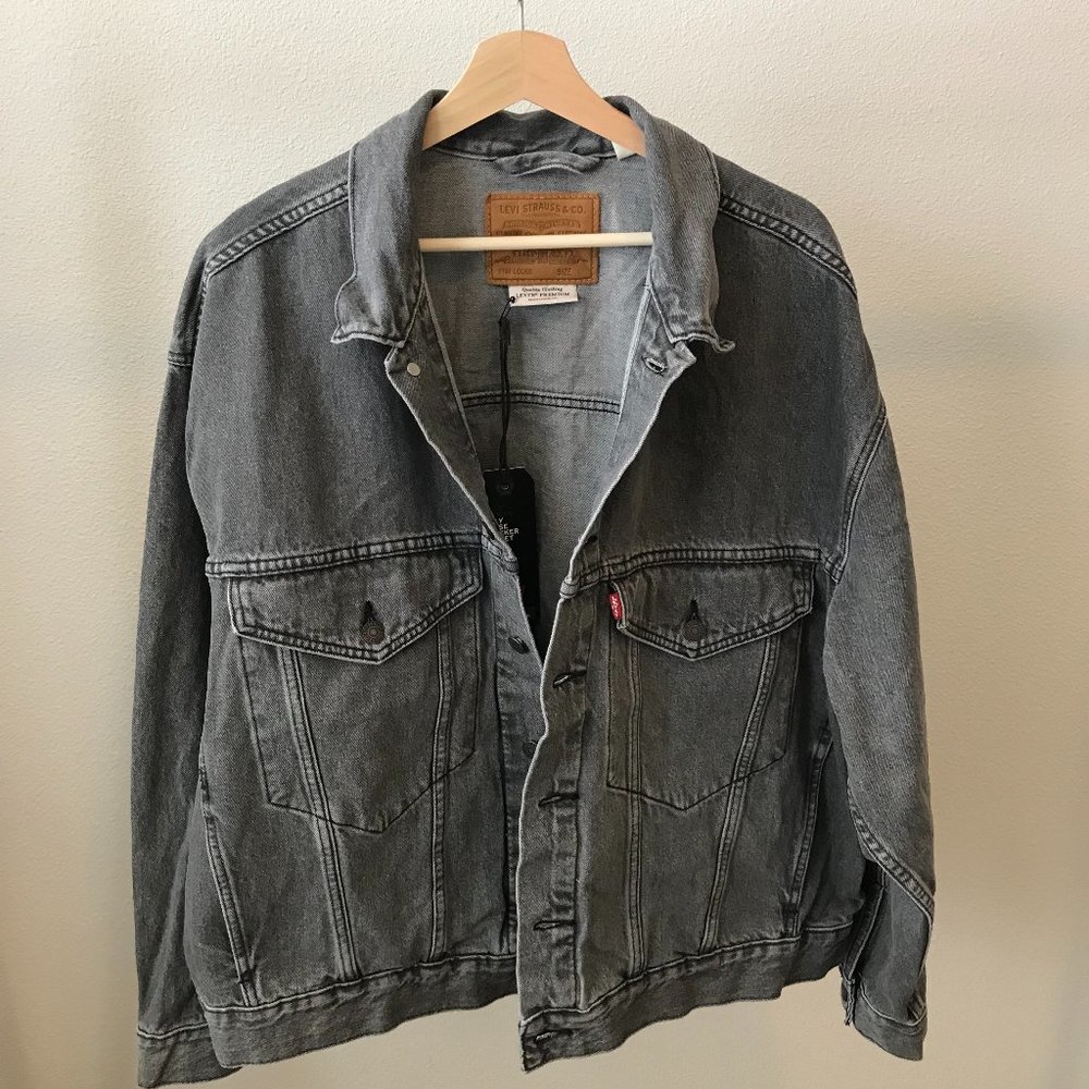 Levi's Premium Stay Loose Trucker Jacket (Large)